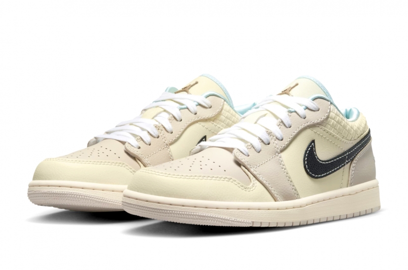 AIR JORDAN 1 LOW SE ‘SANDDRIFT GLACIER’ [HQ3440-101]