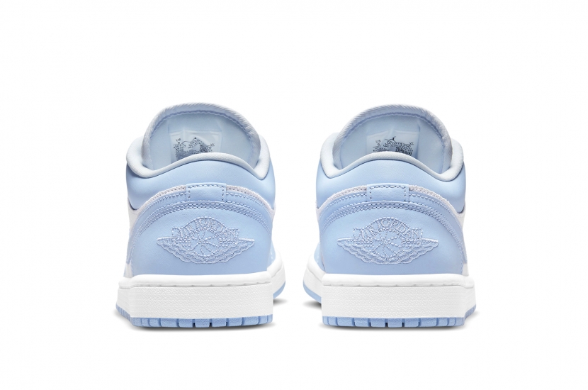 AIR JORDAN 1 LOW ‘UNIVERSITY BLUE [DC0774-050] 