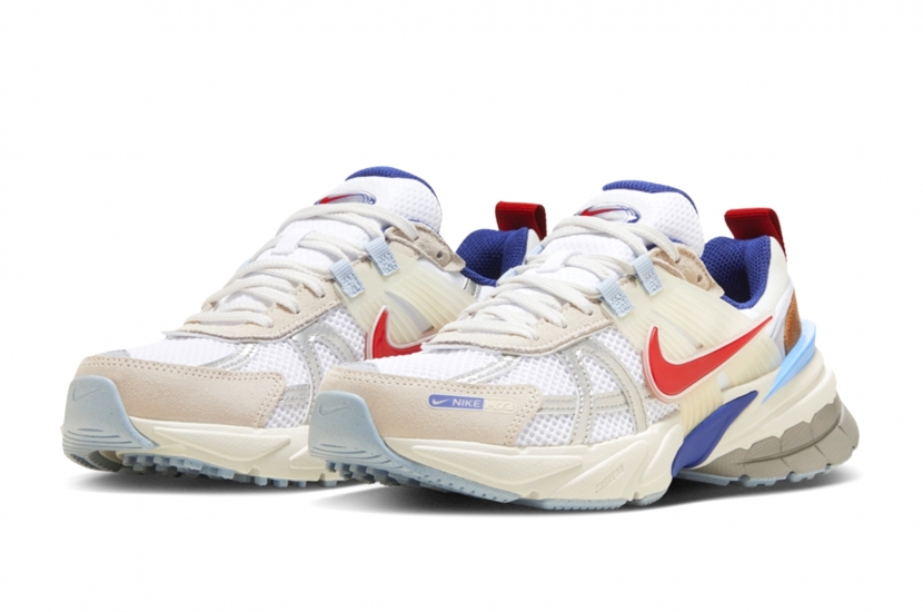 NIKE V2K RUN ‘METALLIC SILVER GYM RED UNIVERSITY BLUE’ [HF5724-061]