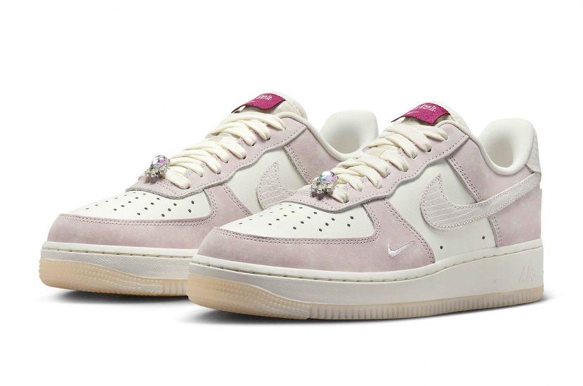 AIR FORCE 1 LOW YEAR OF THE DRAGON PINK [FZ5066-111]