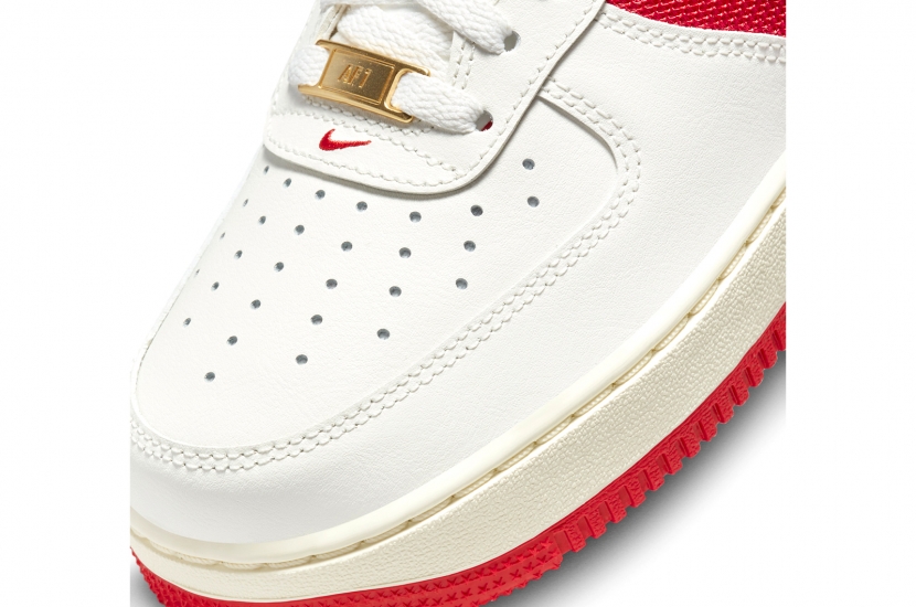 AIR FORCE 1 LOW '07 LV8 ATHLETIC DEPARTMENT SAIL UNIVERSITY RED [FN7439-133]