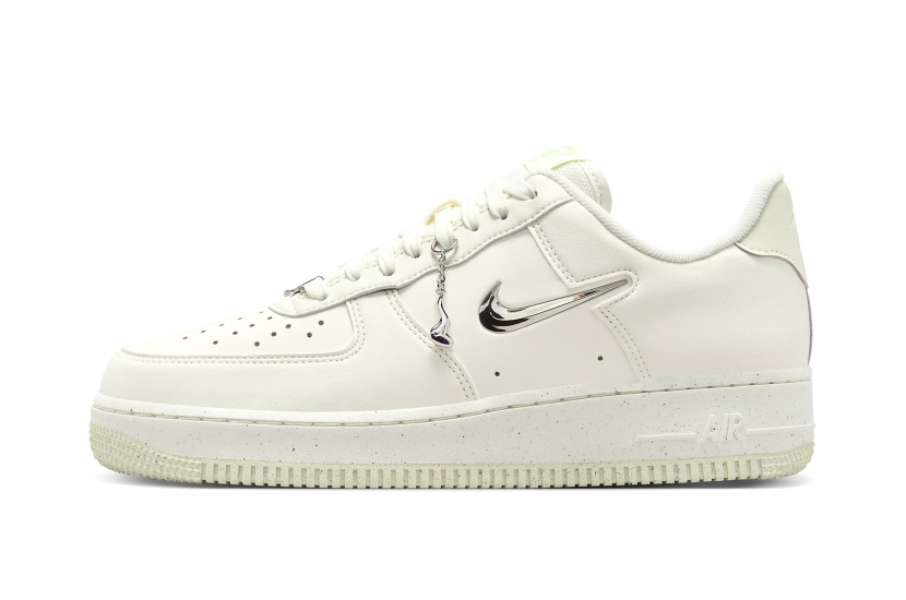 AIR FORCE 1 '07 SE NEXT NATURE "SAIL LIQUID METAL" [FN8540-100]