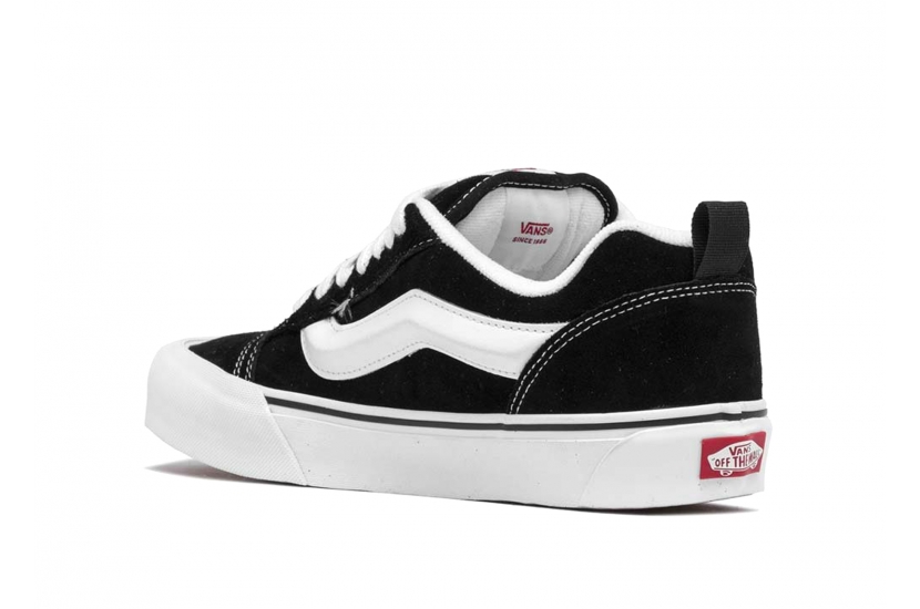 VANS KNU SKOOL BLACK WHITE [VN0009QC6BT]