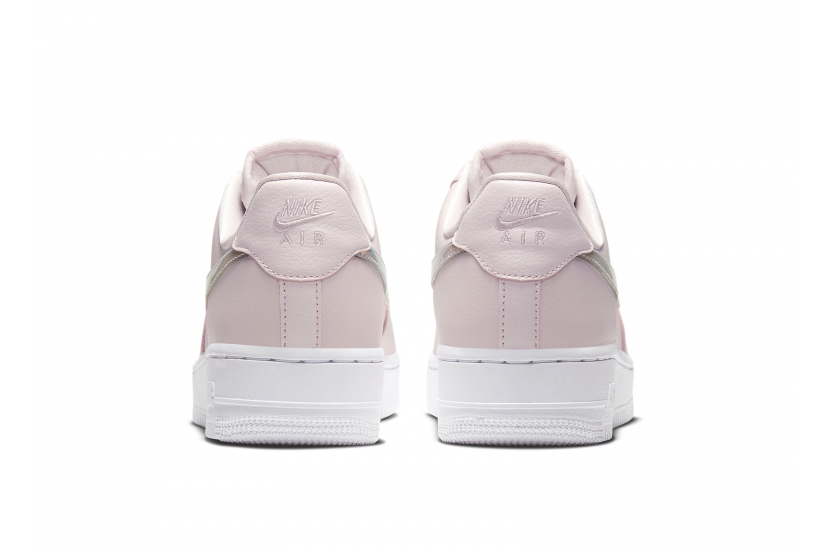 AIR FORCE 1 LOW IRIDESCENT PINK [CJ1646-600]