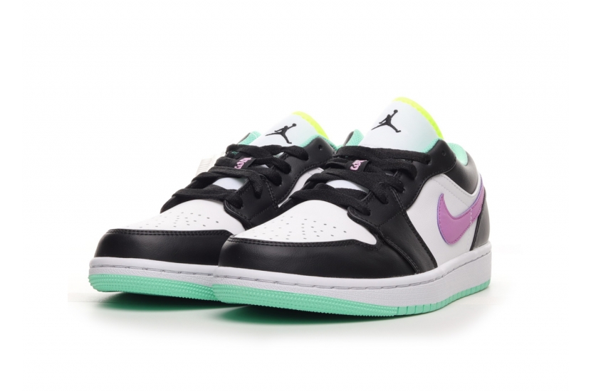 AIR JORDAN 1 LOW BLACK WHITE PURPLE [553560-151]