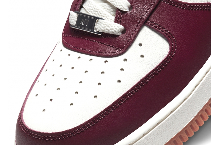 AIR FORCE 1 COLLEGE PACK NIGHT MAROON [DQ7659-102]