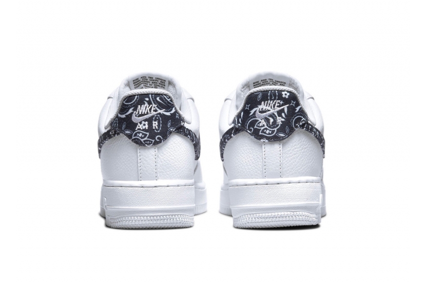 AIR FORCE 1 LOW '07 ESSENTIAL WHITE BLACK PAISLEY W [DH4406-101]