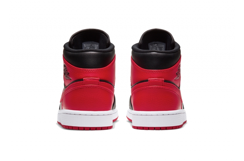 AIR JORDAN 1 MID BANNED MEN [554724-074]