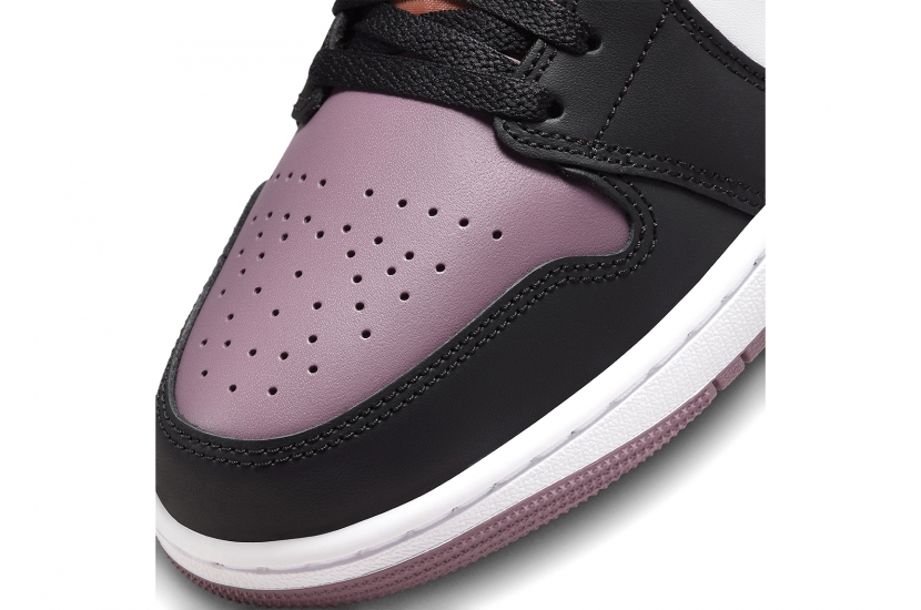 AIR JORDAN 1 LOW SE SKY J MAUVE GS [FB9908-102]