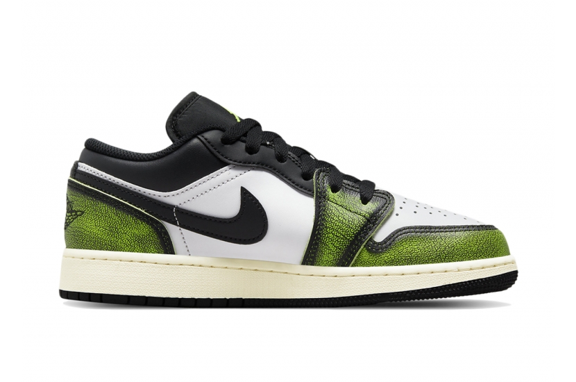 AIR JORDAN 1 LOW WHITE BLACK GREEN GS [DO8244-003]