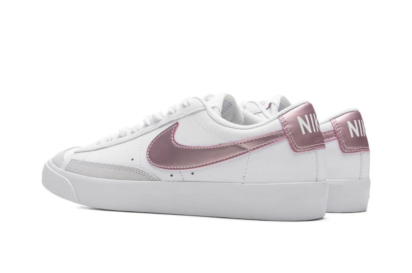 BLAZER LOW WHITE PINK GLAZE [DA4074-105]