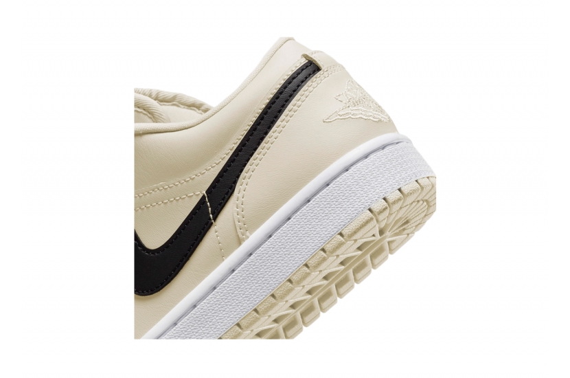 AIR JORDAN 1 LOW COCONUT MILK [DC0774-121]