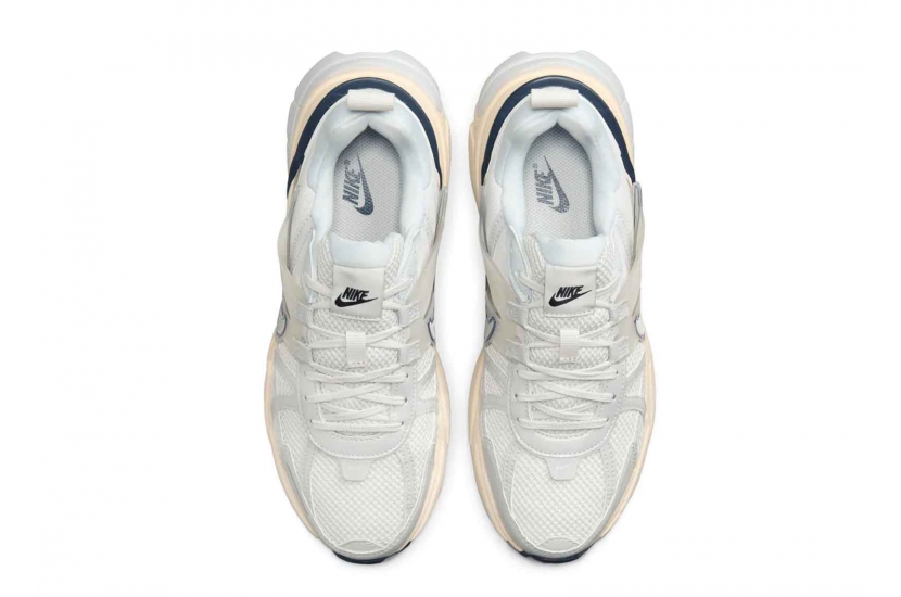 V2K RUN PLATINUM TINT W [FD0736-004]