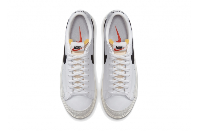 BLAZER LOW 77 VINTAGE WHITE BLACK [DA6364-101]