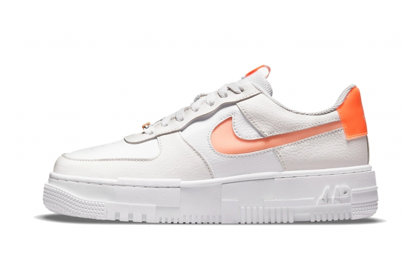 AIR FORCE 1 PIXEL WHITE ORANGE [DM3036-100]