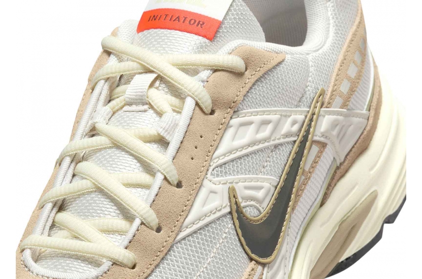 NIKE INITIATOR LIGHT BONE CARGO KHAKI [HJ7683-072]