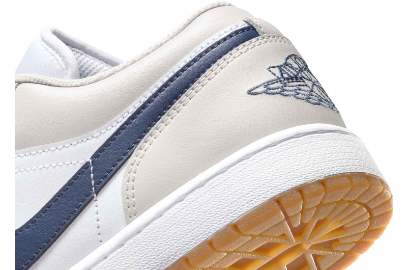 AIR JORDAN 1 LOW MIDNIGHT NAVY NEUTRAL GREY [553558-146]