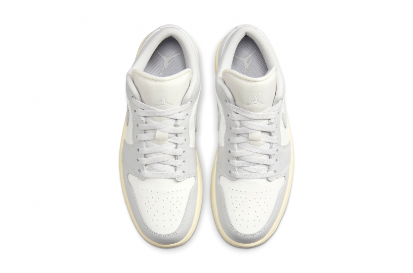 NIKE AIR JORDAN 1 LOW ‘LIGHT GREY SAIL’ [DC0774-103]