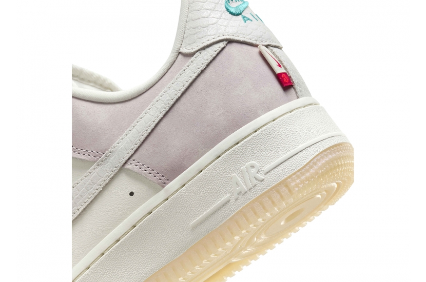 AIR FORCE 1 LOW YEAR OF THE DRAGON PINK [FZ5066-111]