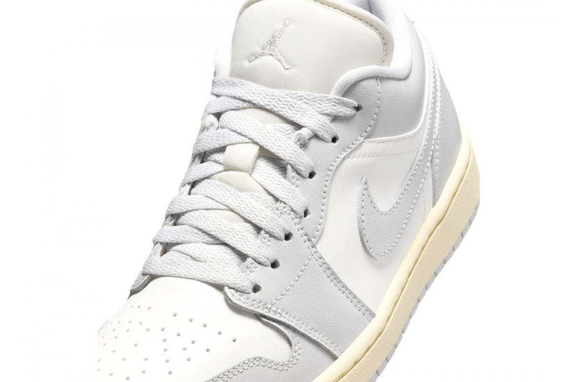 NIKE AIR JORDAN 1 LOW ‘LIGHT GREY SAIL’ [DC0774-103]